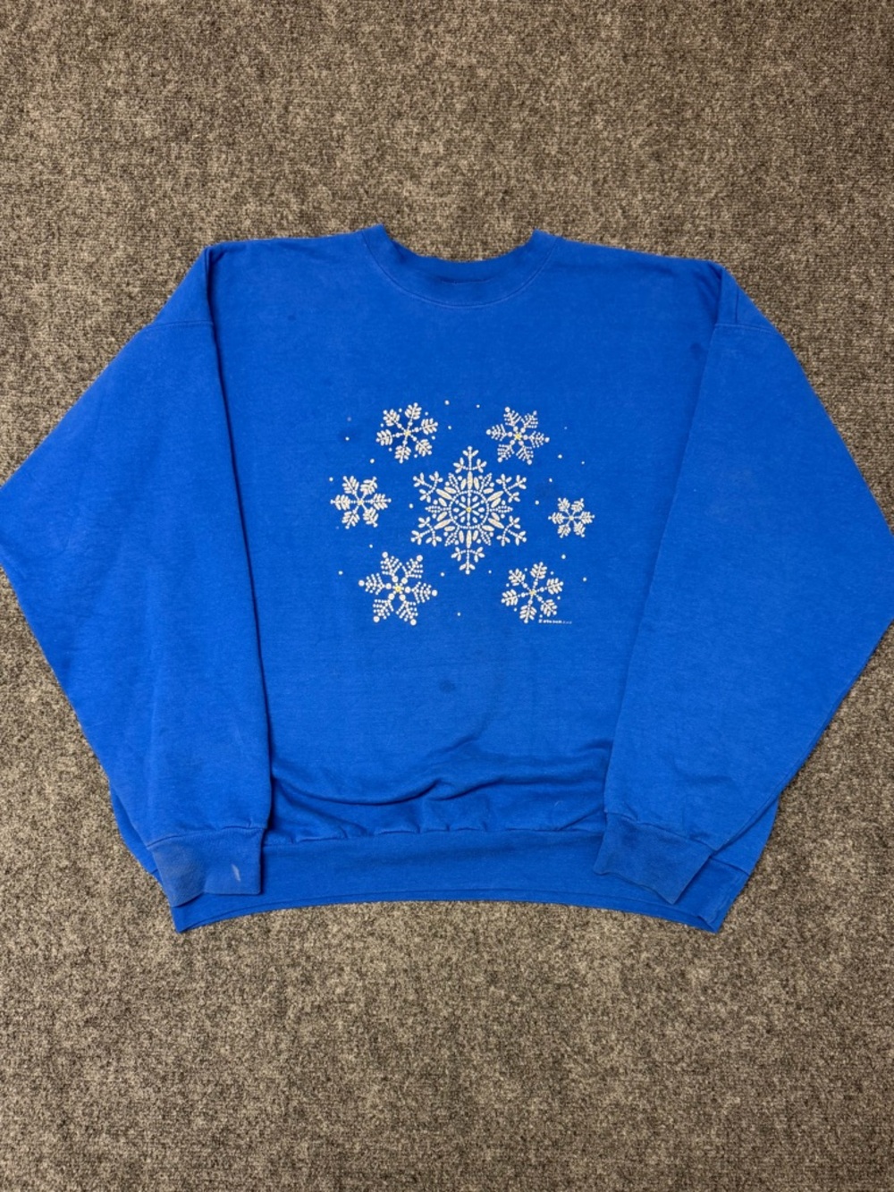 Vintage 1990s sparkly blue snowflake sweatshirt